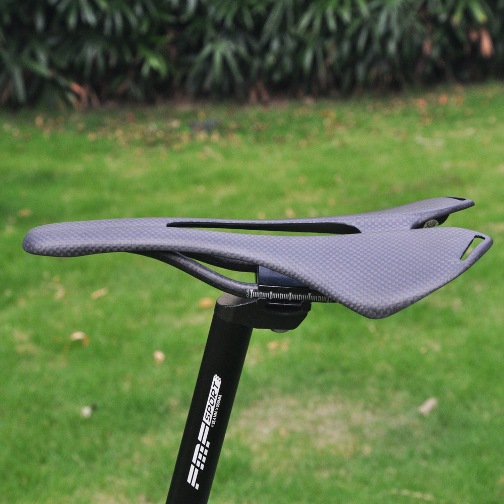 TX017 Carbon Fiber Road Bike Seat Bicycle Saddle